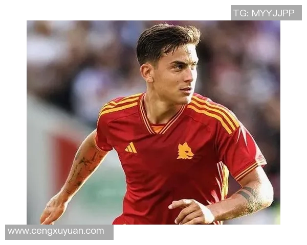 卡罗马迪巴拉亲笔签名足球卡拍卖引发热议 球迷争相收藏 卡罗马迪巴拉亲笔签名足球卡拍卖引发热议 球迷争相收藏